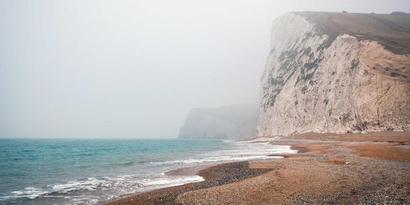 禅意设计如何重塑品牌灵魂:品牌全案策划的东方智慧